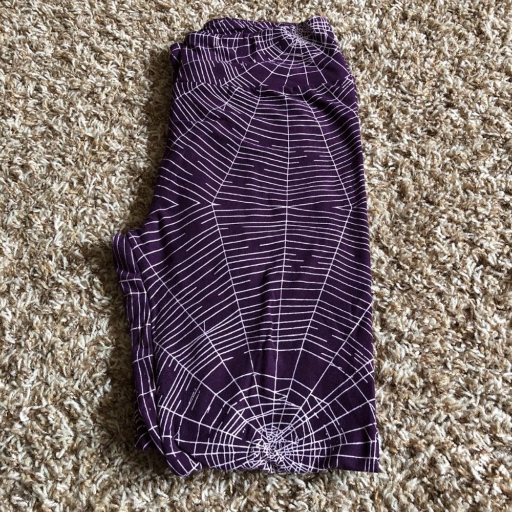 Lularoe Spider Web Leggings